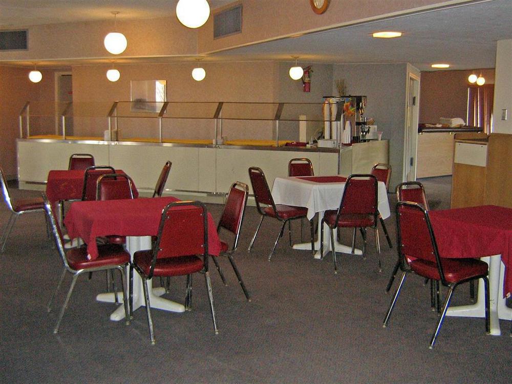 Americas Best Value Inn Manhattan Restaurant foto